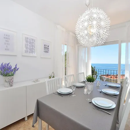 For 6 Persons Apartment